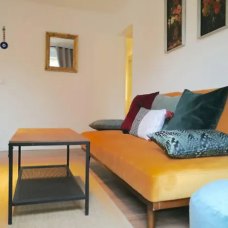 Apartment Gorgeous Bairro Alto Lisbon